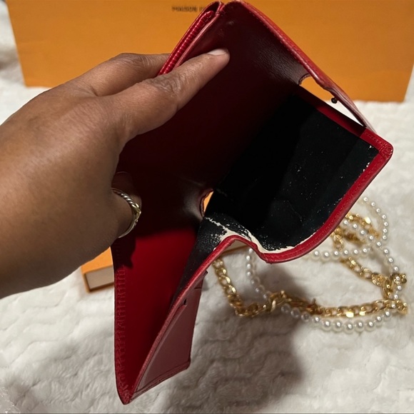 Authentic Louis Vuitton Red Epi Wallet - Picture 7 of 11